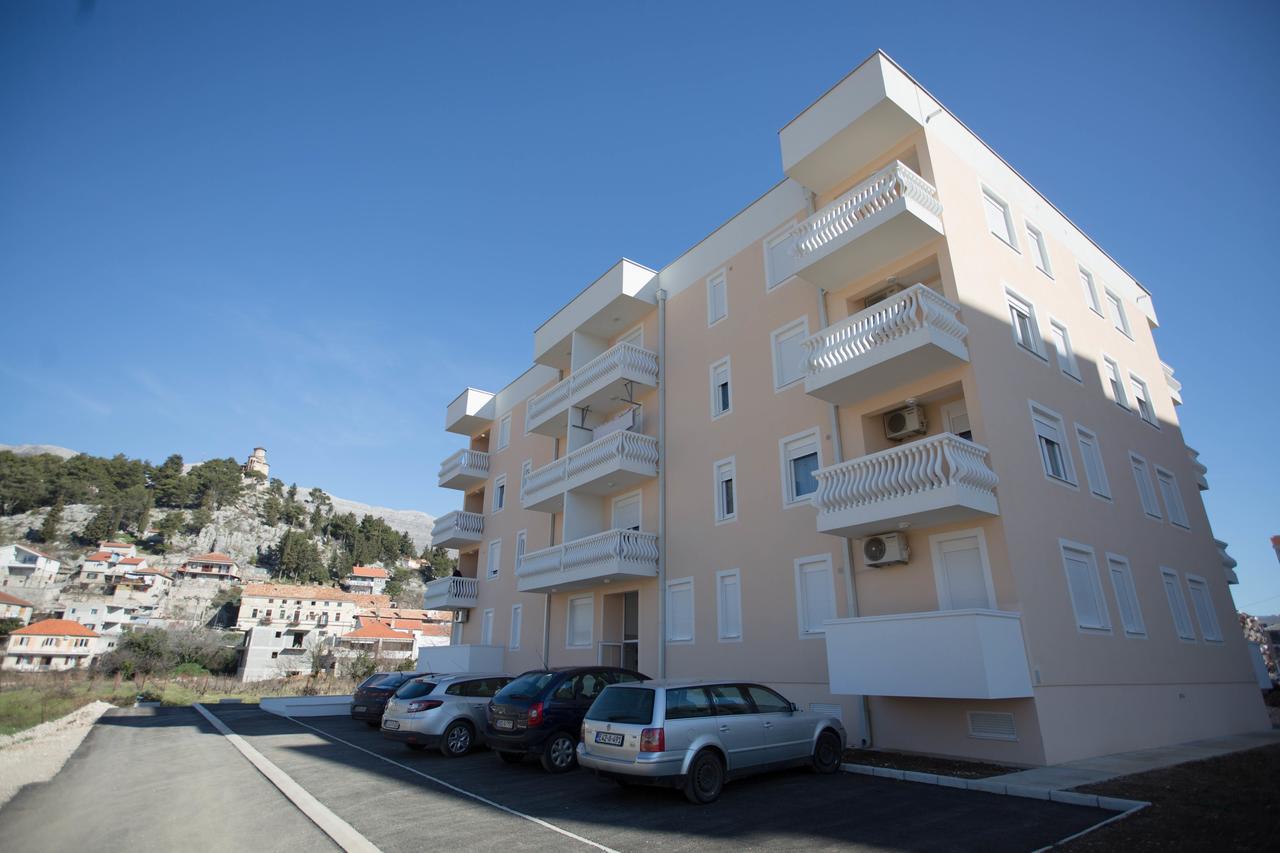Apartment Marko Trebinje Exteriör bild